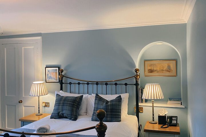 Room 49 of 108
