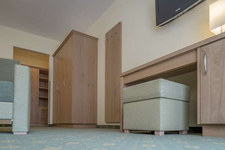 Room 21 of 45