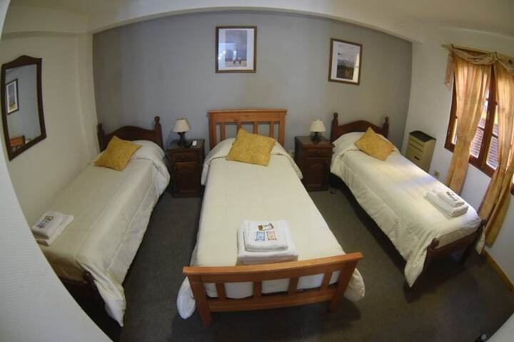Room 2 of 11