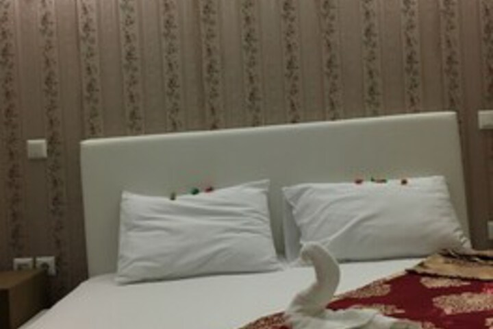 Magic Accommodation