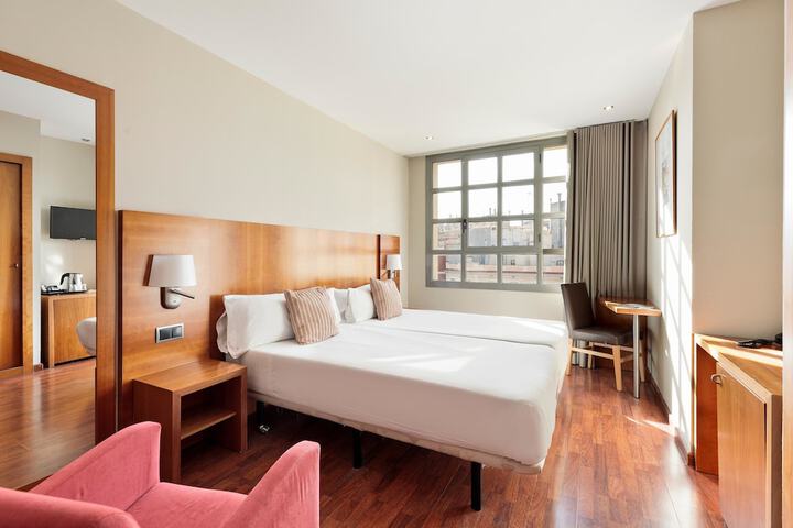 Room 21 of 60