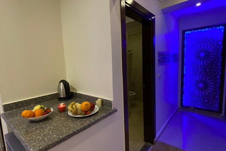Room 13 of 31