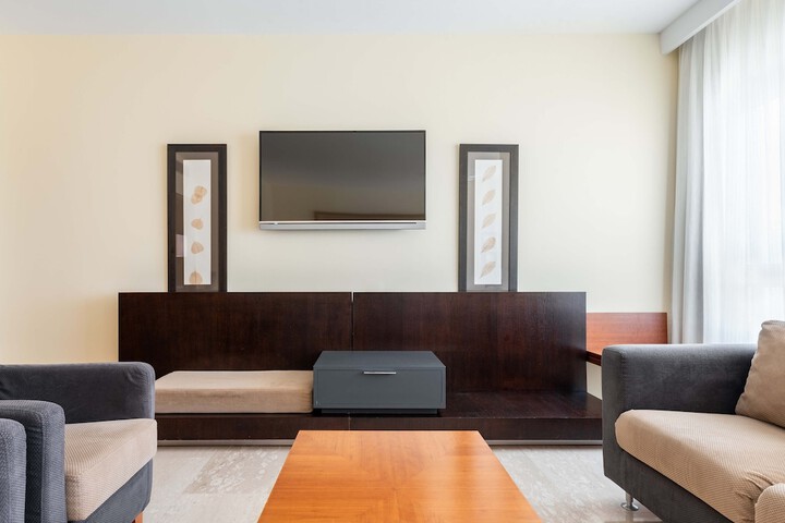 Room 20 of 64