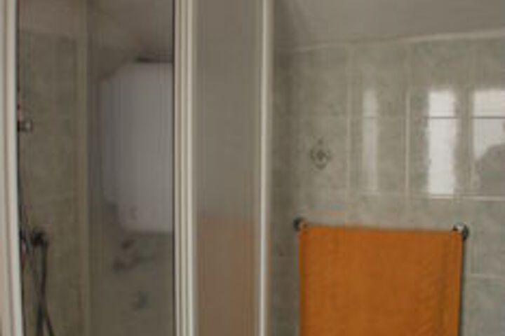 Room 5 of 31