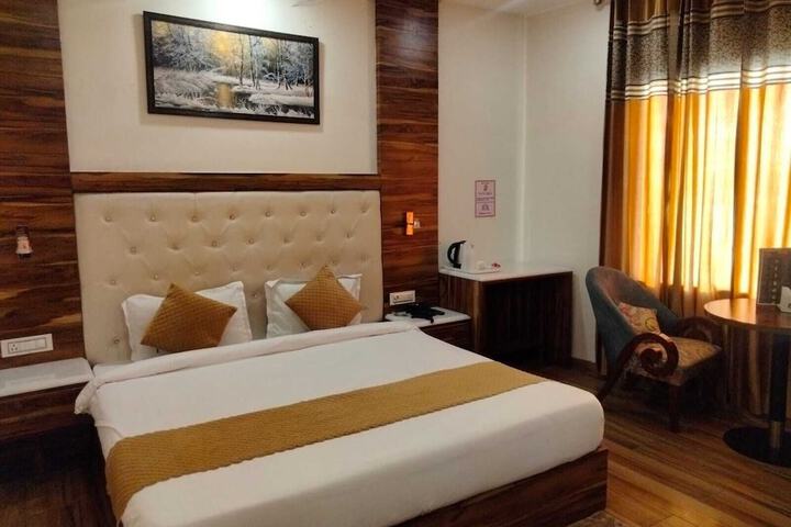 Room 20 of 73
