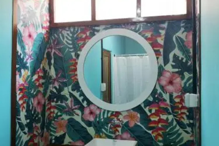 Room 8 of 15