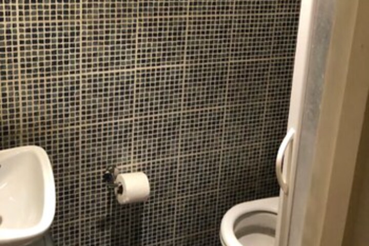 Room 31 of 35