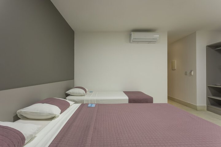 Room 10 of 47
