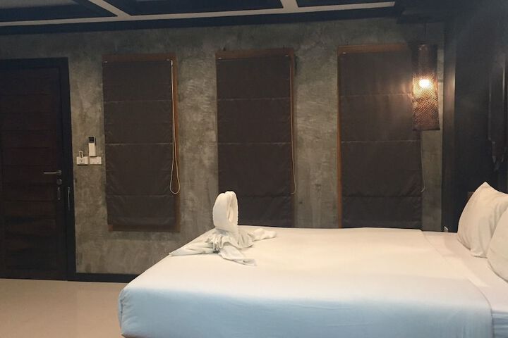 Room 14 of 45