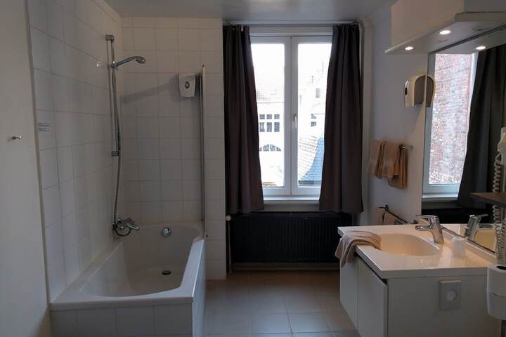 Bath Photo