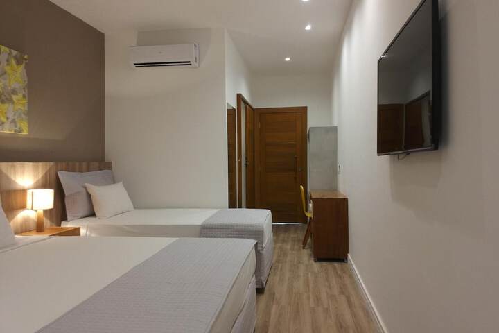 Room 10 of 47