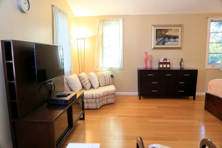 Room 12 of 25