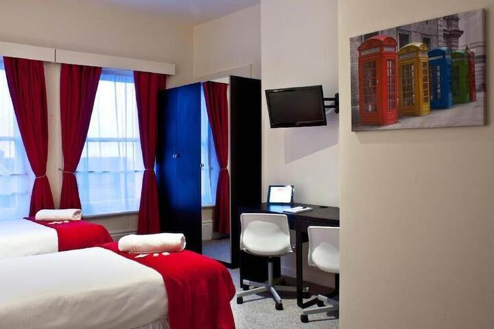 Room 36 of 54