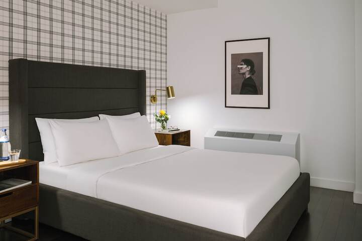 Room 7 of 59