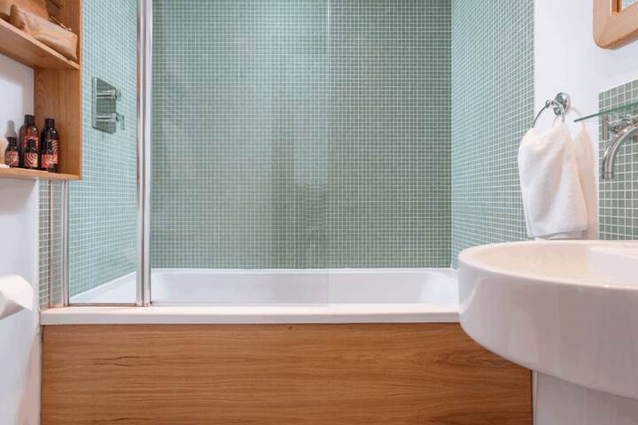 Bathroom Interior Photo