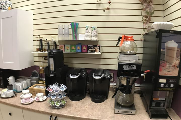 Breakfast/Coffee Service 65 of 74