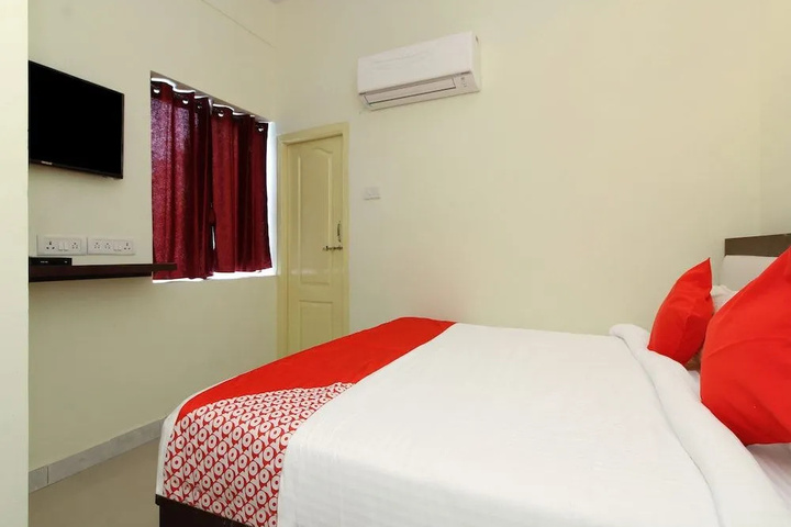 Room 2 of 15