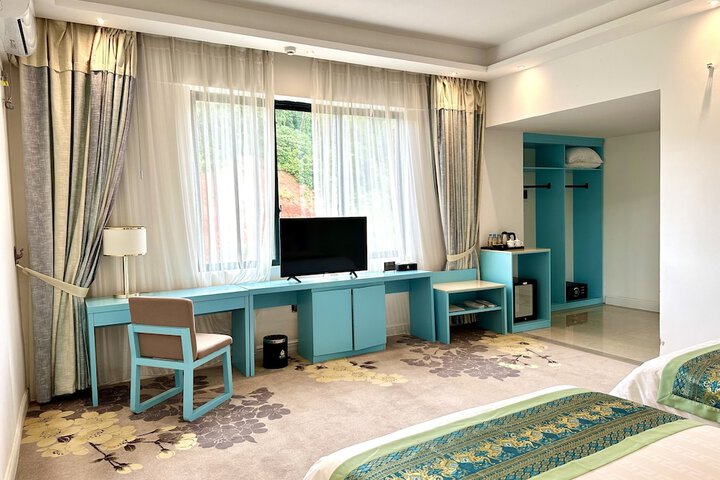 Room 12 of 60