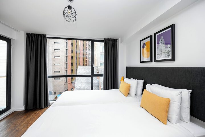 Room 21 of 62