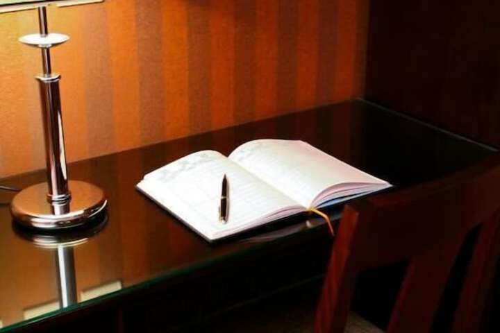 Room 16 of 29