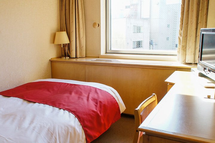 Room 22 of 45