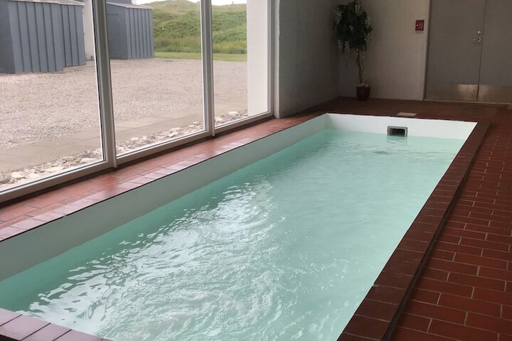 Hotel Pool