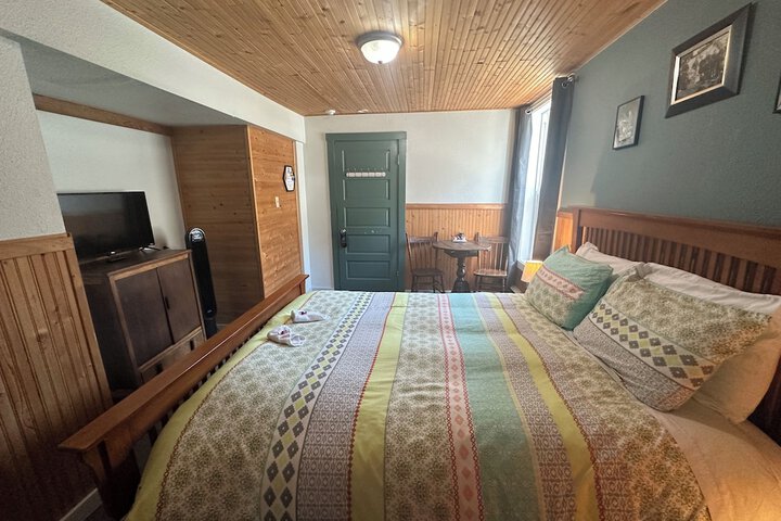 Room 15 of 57