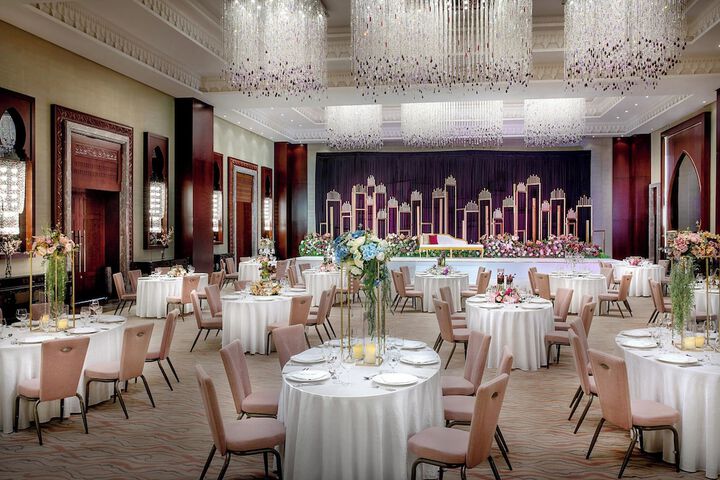Hotel Interior 7 of 131