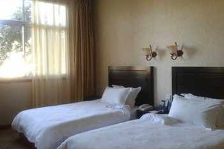 Room 12 of 31