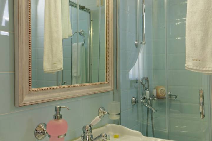 Bathroom Vanities
