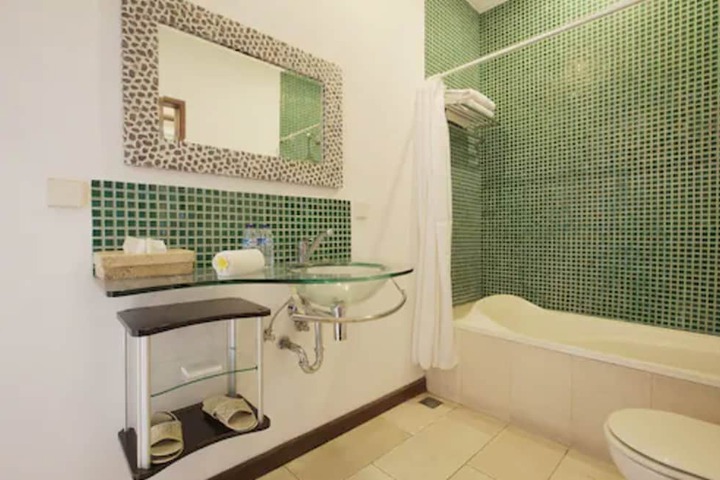 Bathroom Photo