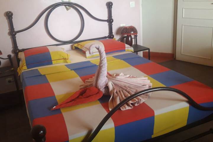 Room 15 of 82
