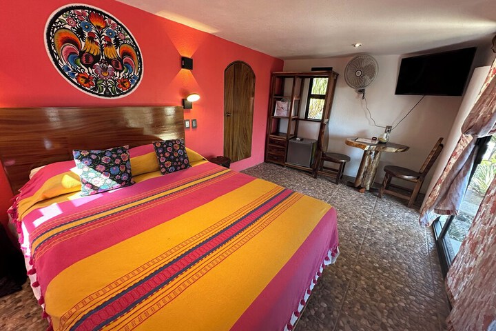 Room 45 of 402