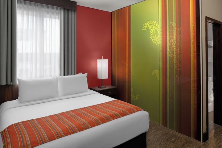Room 30 of 71
