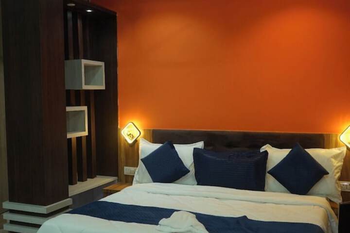 Room 25 of 56