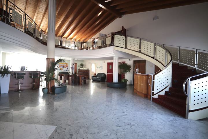 Hotel Interior 5 of 51