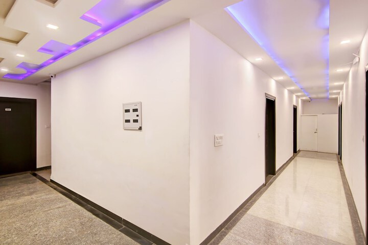 Hotel Interior 1 of 21