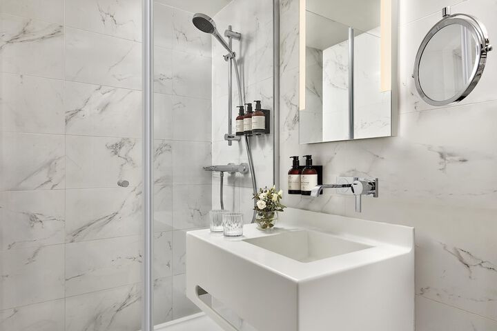 Bath Photo