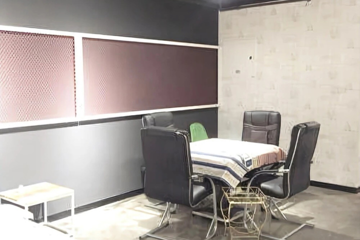 Room 11 of 15