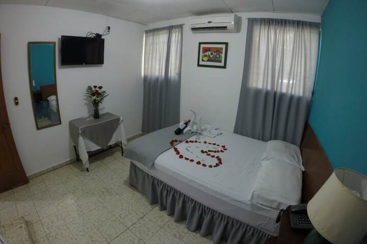 Room 15 of 34