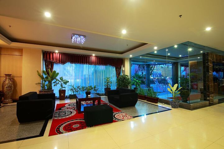 Hotel Interior 5 of 47