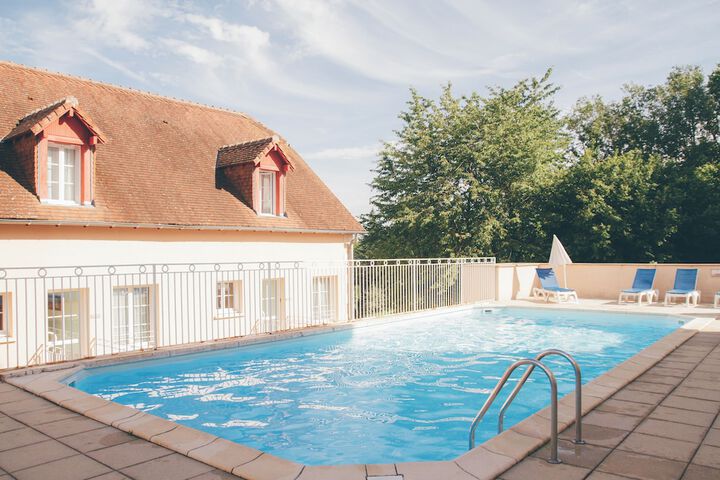 Pool 36 of 48