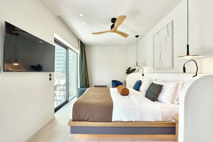 Room 31 of 182