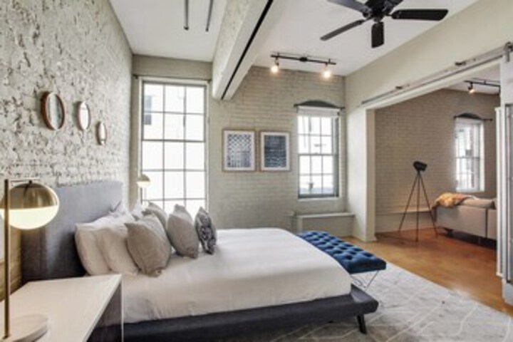 Exterior of Impressive 2br / 2ba Industrial Apt in Nola by Domio