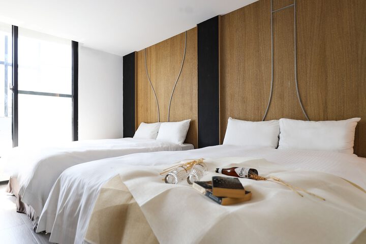 Room 42 of 129