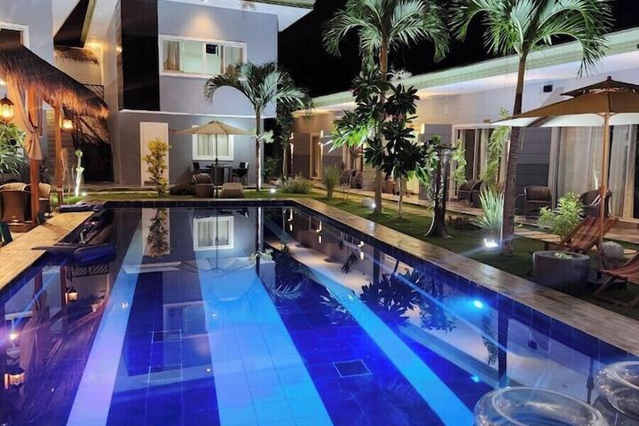 Pool 45 of 60