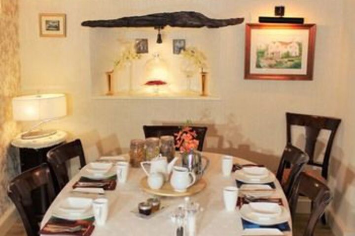 Dining 18 of 18