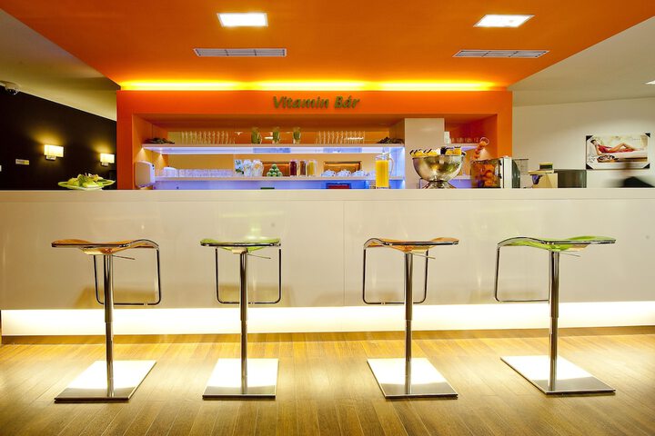 Snack bar
