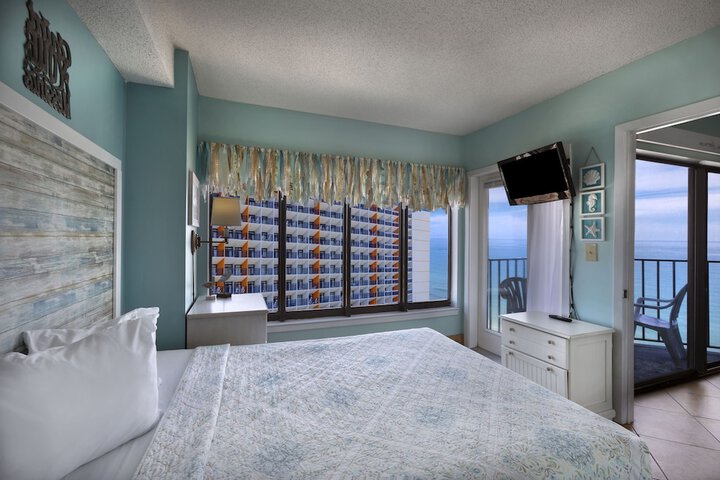 Room 12 of 56