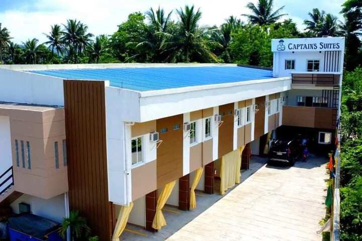 Captains Suites Albay